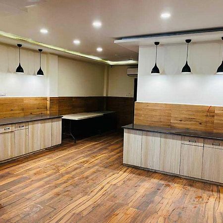 Oyo Hotel Happy Homes Bhopal Exterior foto